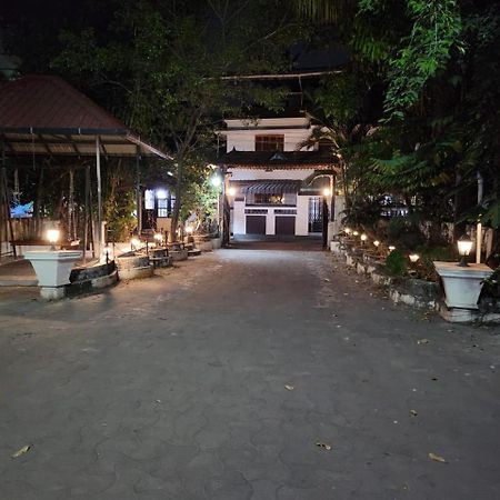 Guruvayoor Resort Guruvāyūr Εξωτερικό φωτογραφία