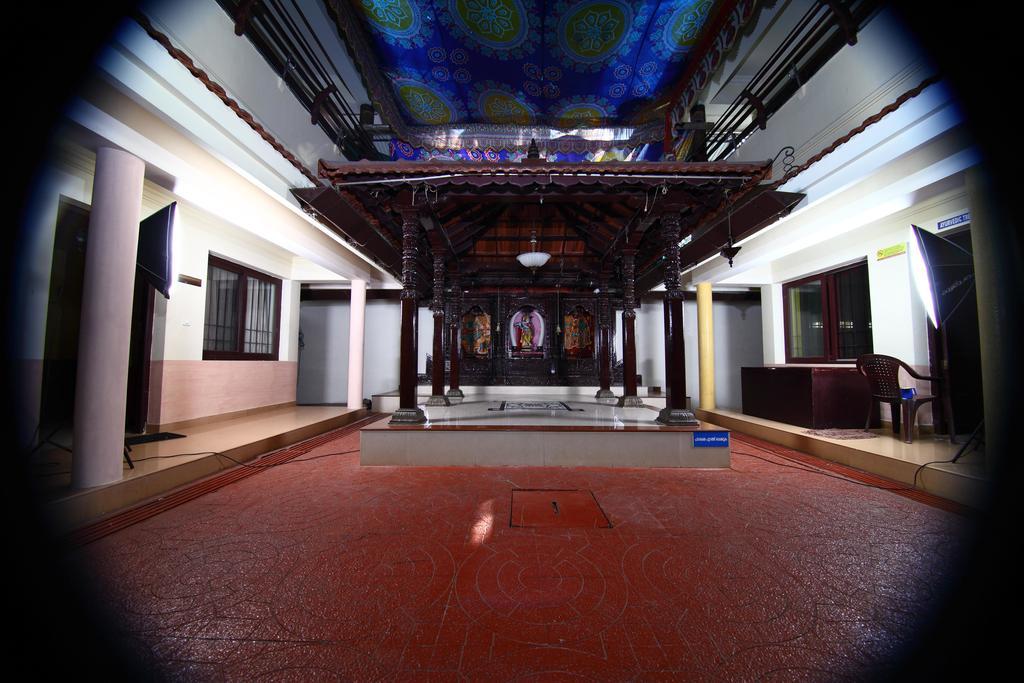 Guruvayoor Resort Guruvāyūr Εξωτερικό φωτογραφία